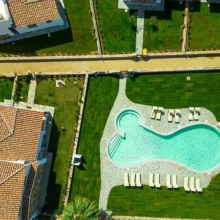Aparthotel Enaja - Luxury Retreat