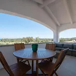 Ξενοδοχείο με διαμερίσματα Enaja - Luxury Retreat 4*