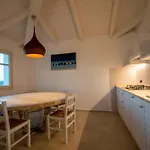 Ξενοδοχείο με διαμερίσματα Enaja - Luxury Retreat 4*