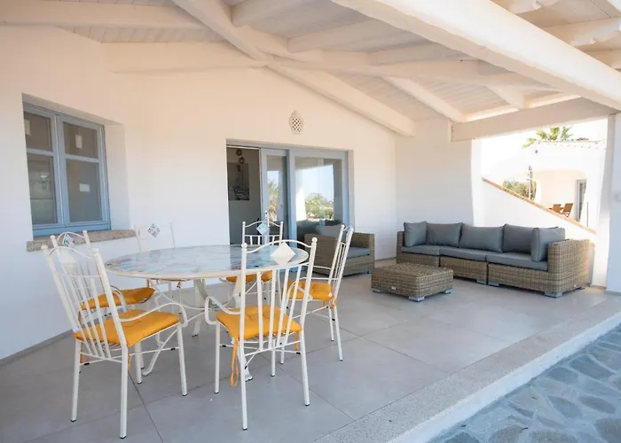 Aparthotel Enaja - Luxury Retreat