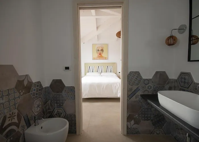 Aparthotel Enaja - Luxury Retreat